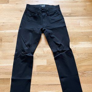 Theory / Size waist 28 / Black / "Raffi" Slim Fit